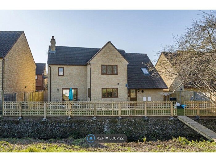 4 Bedroom Detached House To Rent In Green Lane, Ilminster, TA19