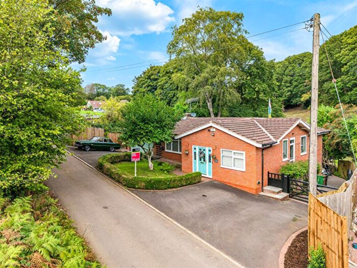 4 Bedroom Detached Bungalow For Sale In Dark Lane, Rock, Kidderminster, DY14