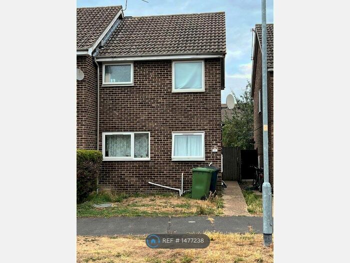 2 Bedroom End Of Terrace House To Rent In Sturdee Close, Thetford, IP24