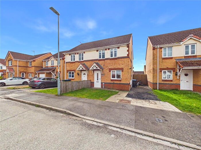 3 Bedroom Semi-Detached House For Sale In Warner Avenue, St. Helen Auckland, Bishop Auckland, Durham, DL14