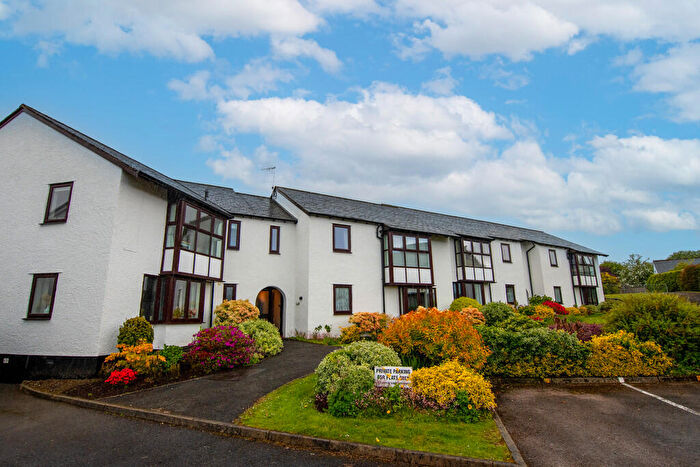 2 Bedroom Apartment For Sale In Fairfield Close, Staveley, Kendal, LA8