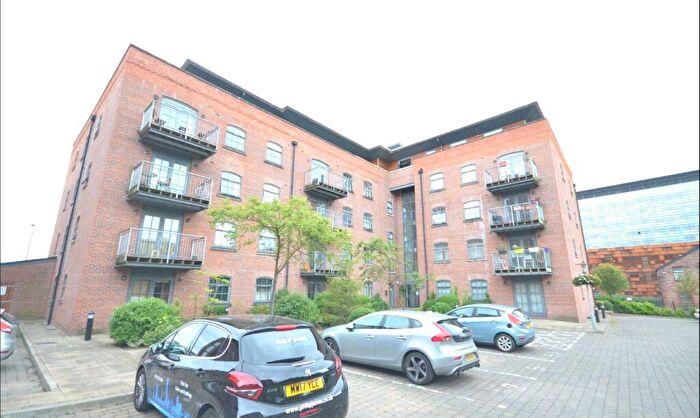 2 Bedroom Apartment To Rent In Home, Chapletown Street, Manchester City Centre, M1