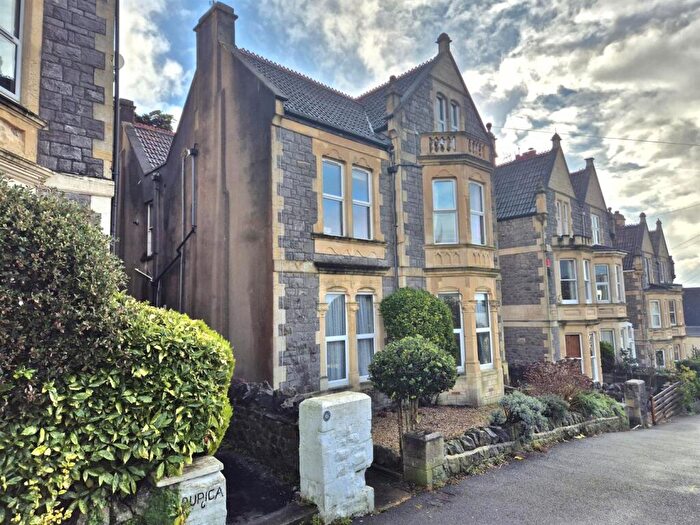 2 Bedroom Flat For Sale In Highbury Parade, Highbury Road, Weston Super Mare, BS23