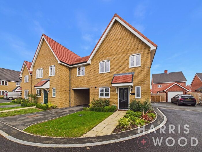 3 Bedroom Semi Detached House For Sale In Blackthorn Drive, Heybridge, Maldon, Essex, CM9