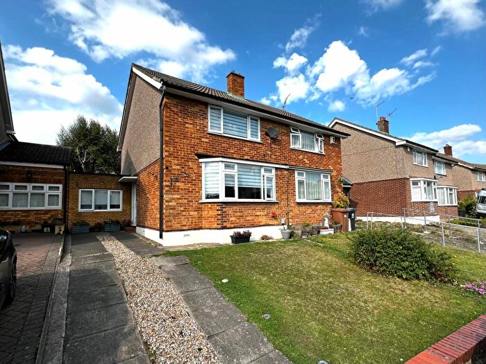 3 Bedroom Semi-Detached House For Sale In Milton Road, Ware, SG12