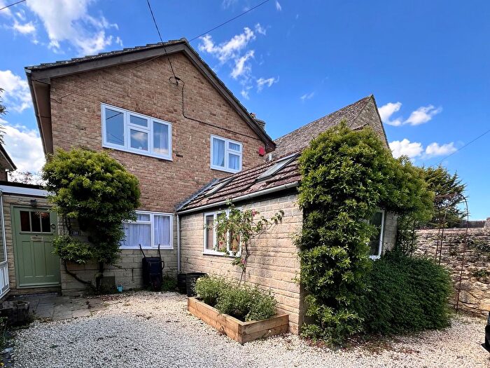 4 Bedroom Detached House For Sale In Mill Street, Kidlington, OX5