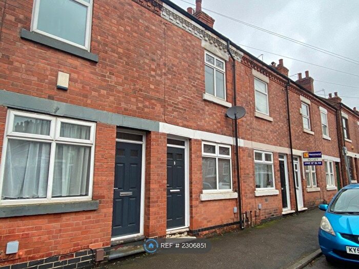 2 Bedroom Terraced House To Rent In Woodville Road, Nottingham, NG5