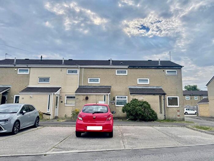 2 Bedroom House To Rent In Llys Gwyn, Bridgend, CF31