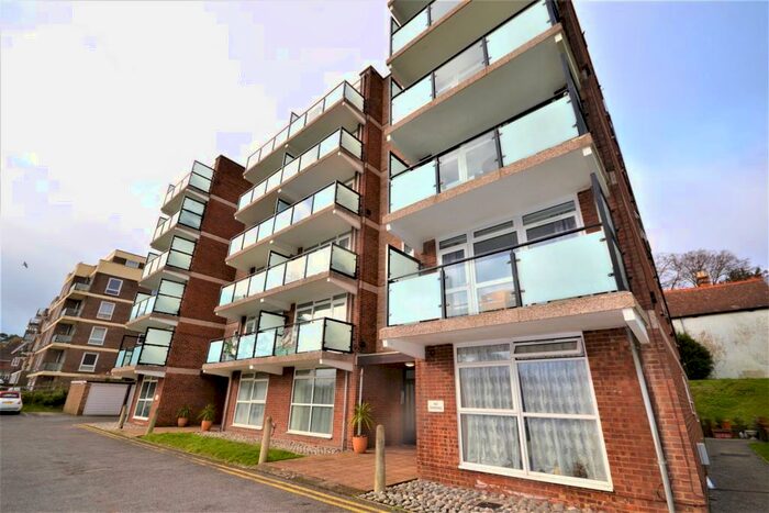 Flat To Rent In Arundel Road, Eastbourne, BN21