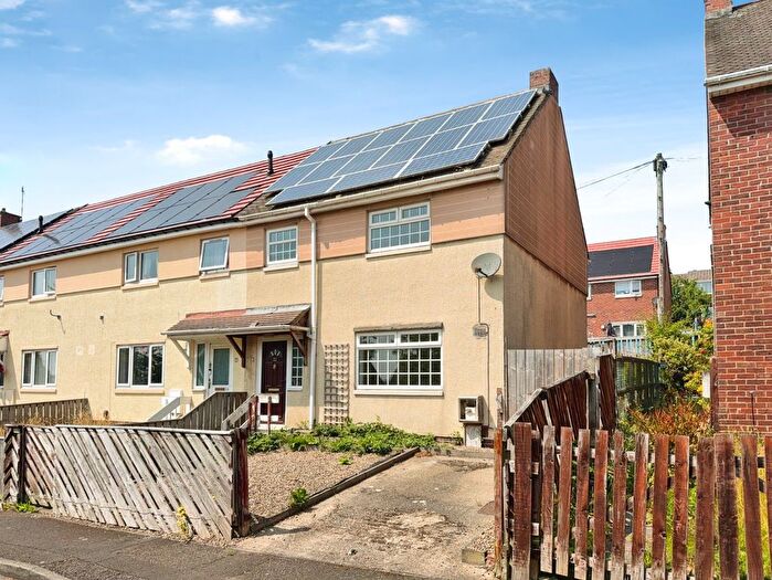 3 Bedroom Semi Detached House For Sale In Cotswold Terrace, Stanley, Durham, DH9