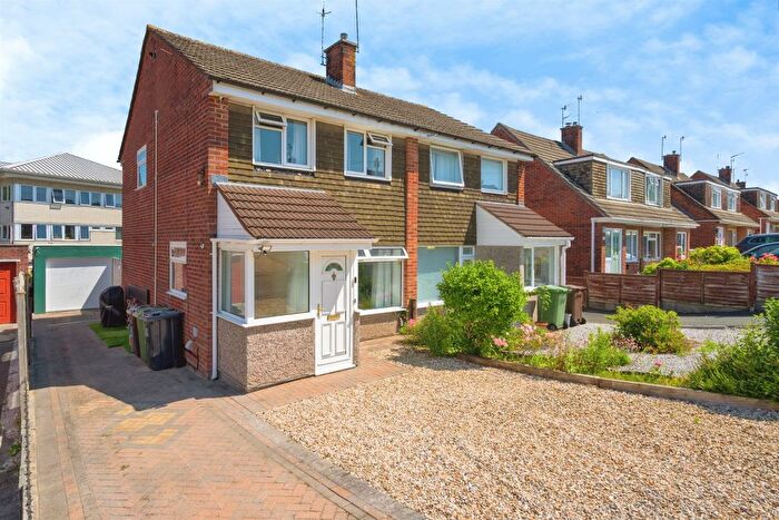 3 Bedroom Semi Detached House For Sale In Moorland Drive, Plymouth, PL7
