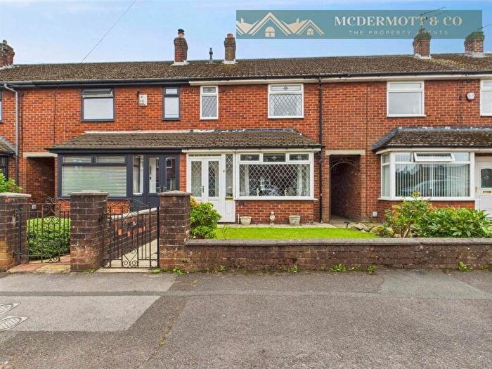 3 Bedroom Semi Detached House For Sale In Argyll Park Road, Failsworth, Manchester, M35