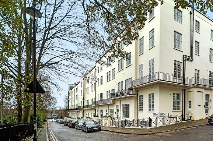 Studio For Sale In Ormonde Terrace, St John's Wood, London, NW8