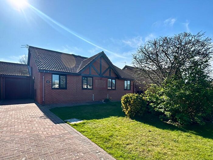 2 Bedroom Semi-Detached Bungalow For Sale In Moor Close, Ainsdale, Southport, PR8
