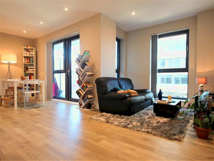 1 Bedroom Flat To Rent In Adastra House, 403 Nether Street, London N3