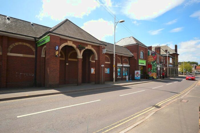 1 Bedroom Flat To Rent In Town End, Bolsover, Chesterfield, S44