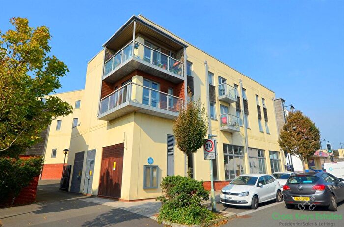 2 Bedroom Apartment For Sale In Park Avenue, Devonport, PL1