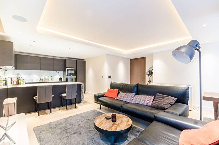 2 Bedroom Flat For Sale In Park Street, Chelsea Creek, London, SW6