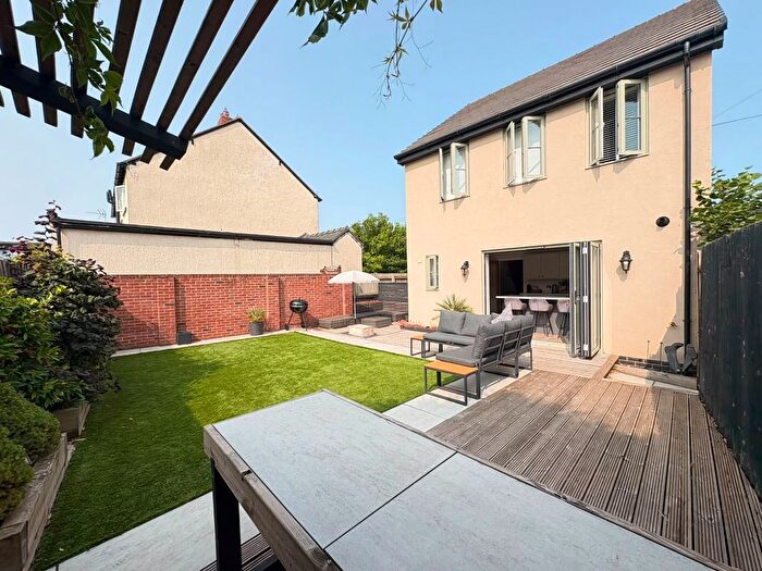 3 Bedroom Detached House For Sale In Edgmond Gardens, Off Long Street, Wheaton Aston, ST19