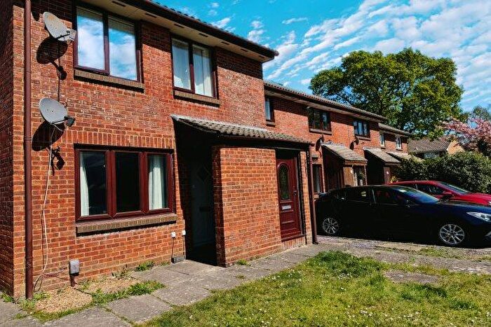 1 Bedroom Maisonette To Rent In Primrose Way, Southampton, SO31