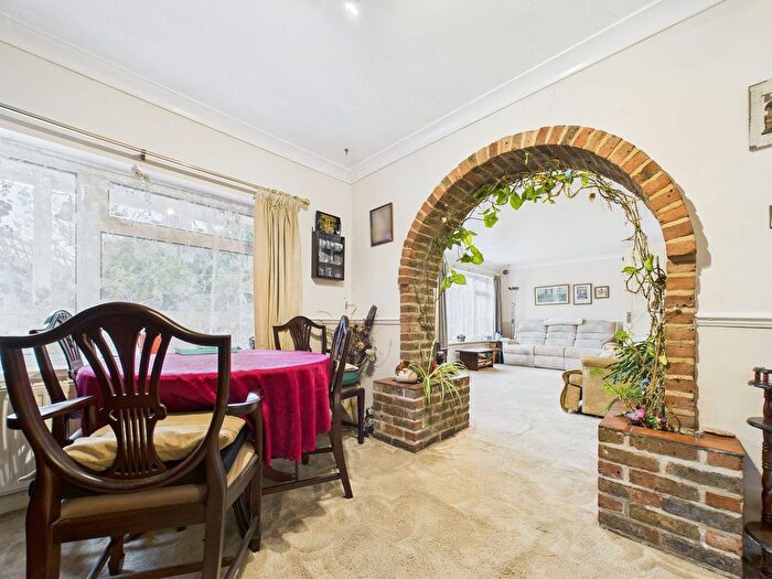 4 Bedroom Terraced House For Sale In Cecil Aldin Drive, Tilehurst, Reading, RG31
