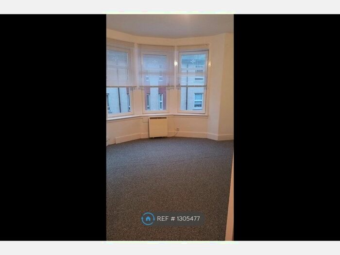 1 Bedroom Flat To Rent In Highholm Street, Port Glasgow PA14
