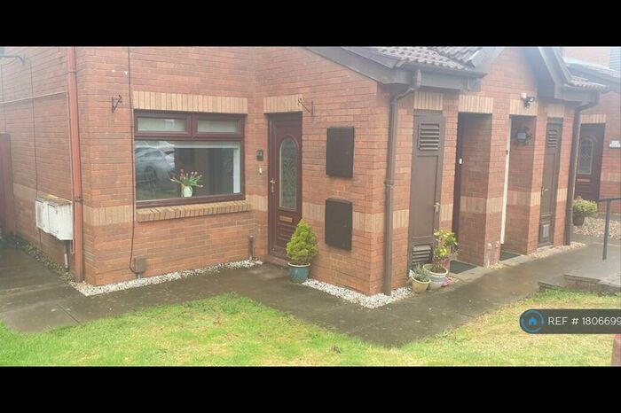 1 Bedroom Flat To Rent In Bournemouth Road, Gourock, PA19