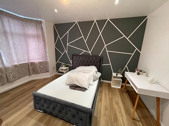 1 Bedroom Flat To Rent In St. Patricks Road, Coventry, West Midlands, CV1