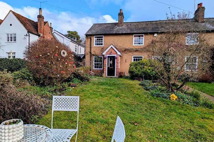 3 Bedroom End Terrace House For Sale In Piccotts End Piccotts End, Hemel Hempstead, HP1