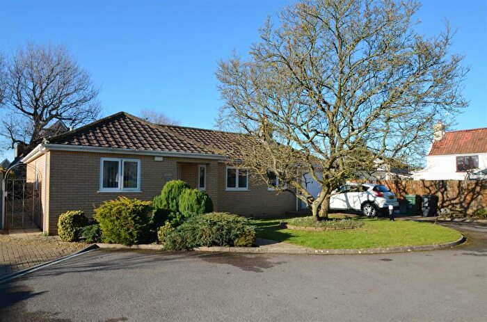 3 Bedroom Detached Bungalow For Sale In St. Marys Grove, Nailsea, BS48