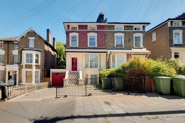 1 Bedroom Flat To Rent In Sunderland Road, Forest Hill, London, SE23