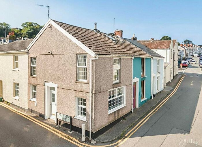 2 Bedroom End Of Terrace House For Sale In Gower Place, Mumbles, Swansea, SA3