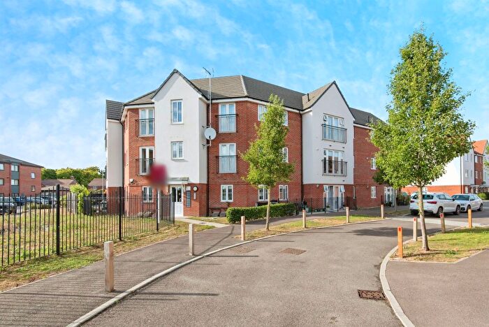 2 Bedroom Flat For Sale In Keen Avenue, Buntingford, SG9