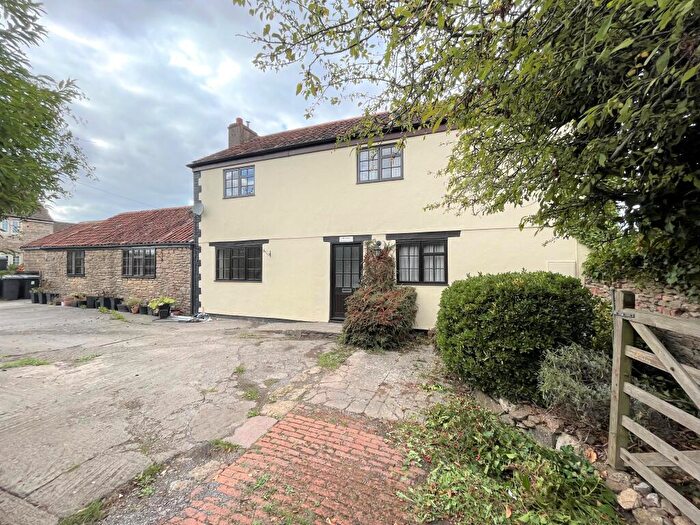 2 Bedroom Apartment To Rent In Dunkirk Farm, Southwick, BA14