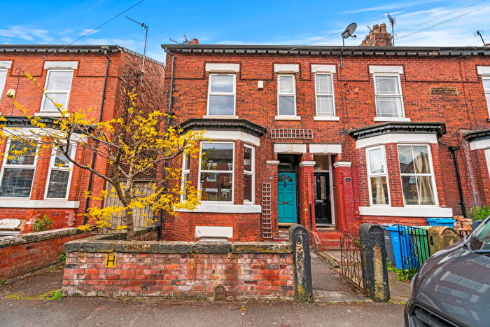 5 Bedroom End Of Terrace House For Sale In Marshall Road, Manchester, M19
