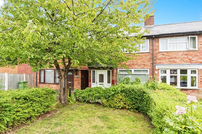 2 Bedroom Terraced House For Sale In Newhaven Road, Warrington, Cheshire, WA2