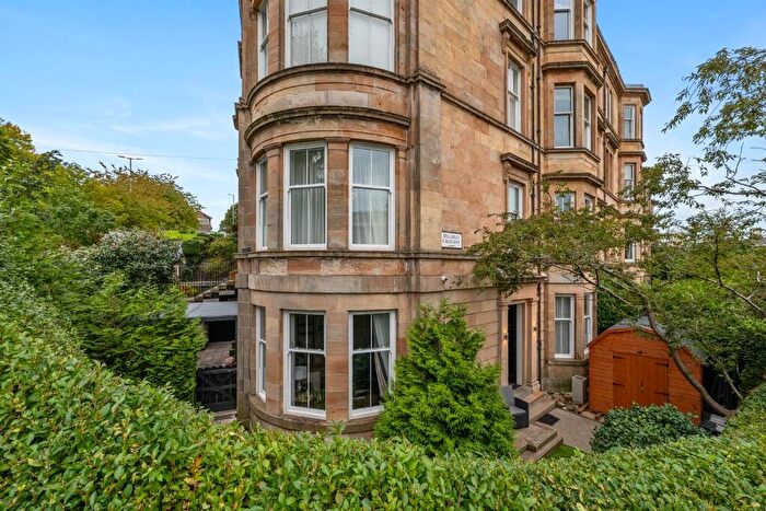 4 Bedroom Duplex To Rent In Millbrae Crescent, Shawlands, Glasgow, G42