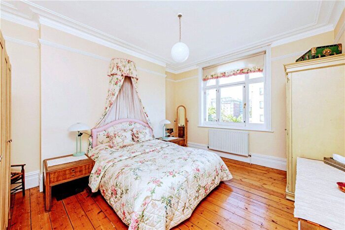 4 Bedroom Flat For Sale In St. Marys Mansions, St. Marys Terrace, W2