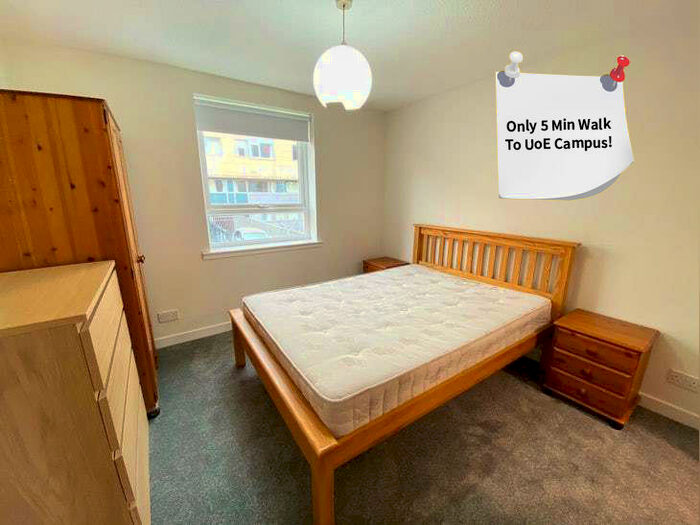 3 Bedroom Flat To Rent In Brown Street, Newington, Edinburgh, EH8