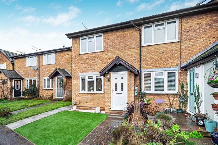 2 Bedroom End Terrace House For Sale In Ladywood Road, Hertford, SG14