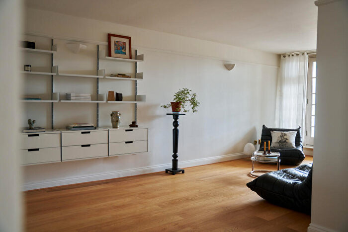 2 Bedroom Apartment To Rent In Urswick Road, London, E9