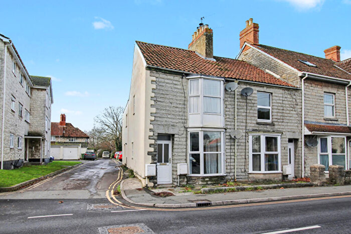 1 Bedroom Flat For Sale In Glaston Road, Street, BA16