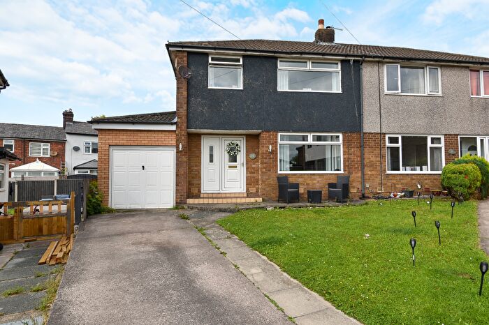 3 Bedroom Semi-Detached House For Sale In Broad Oak Close, Adlington, Lancashire, PR6