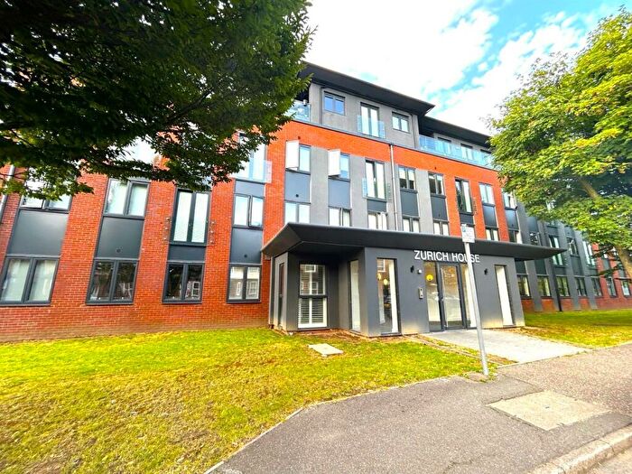 Studio To Rent In East Park, Crawley, RH10