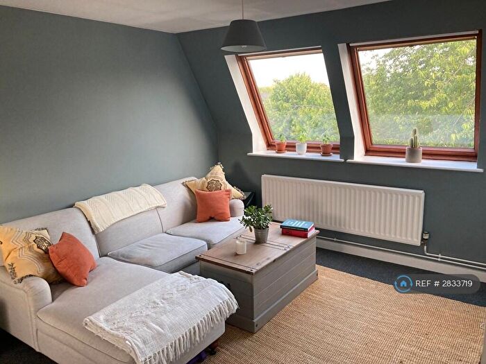 1 Bedroom Flat To Rent In Govier Close, London, E15