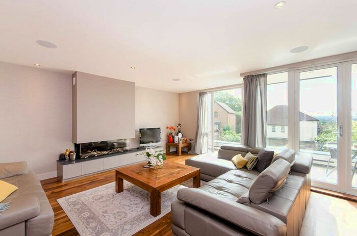 5 Bedroom Property To Rent In Cottenham Park Road, Cottenham Park, London, SW20