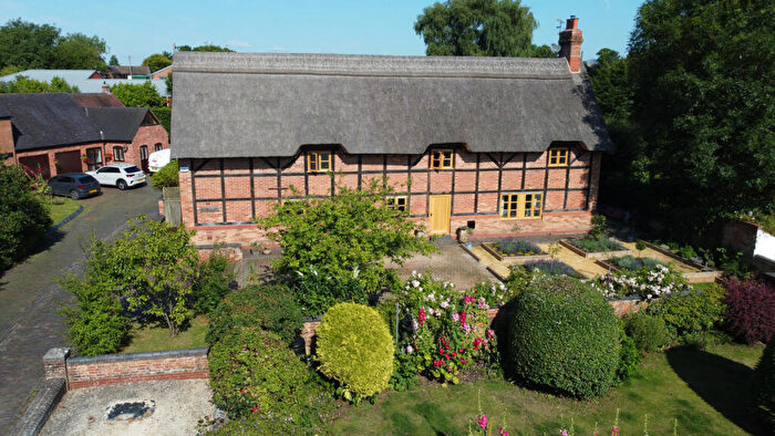 4 Bedroom Detached House For Sale In Masters Yard, Rugby, Main Street Birdingbury, CV23