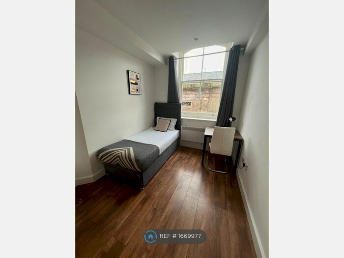 Studio To Rent In The Webberley, Stoke-On-Trent, ST1