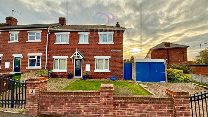 4 Bedroom End Terrace House For Sale In St. Oswald Avenue, Pontefract, West Yorkshire, WF8