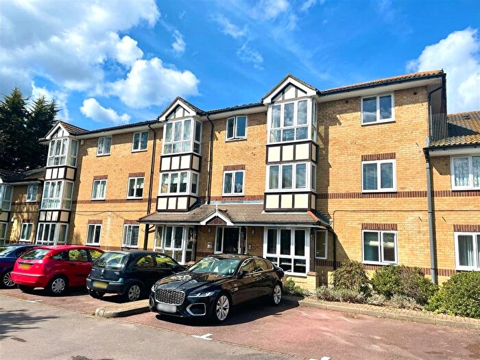1 Bedroom Flat To Rent In Edison Road, Welling, Kent, DA16